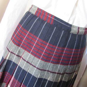 SALE Vintage Traditional Preppy Style Pleated Plaid Skirt Navy Cranberry Gray
